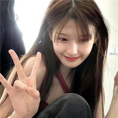 跳舞的红色公交